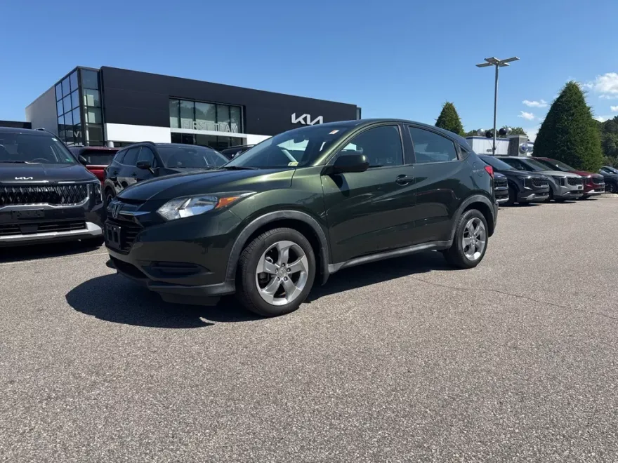 2018 Honda HR-V LX photo 1