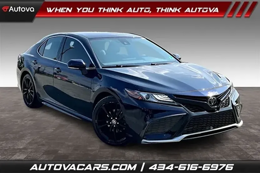 2022 Toyota Camry XSE photo 1