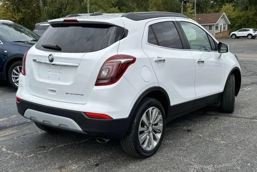 2019 Buick Encore Preferred photo 1