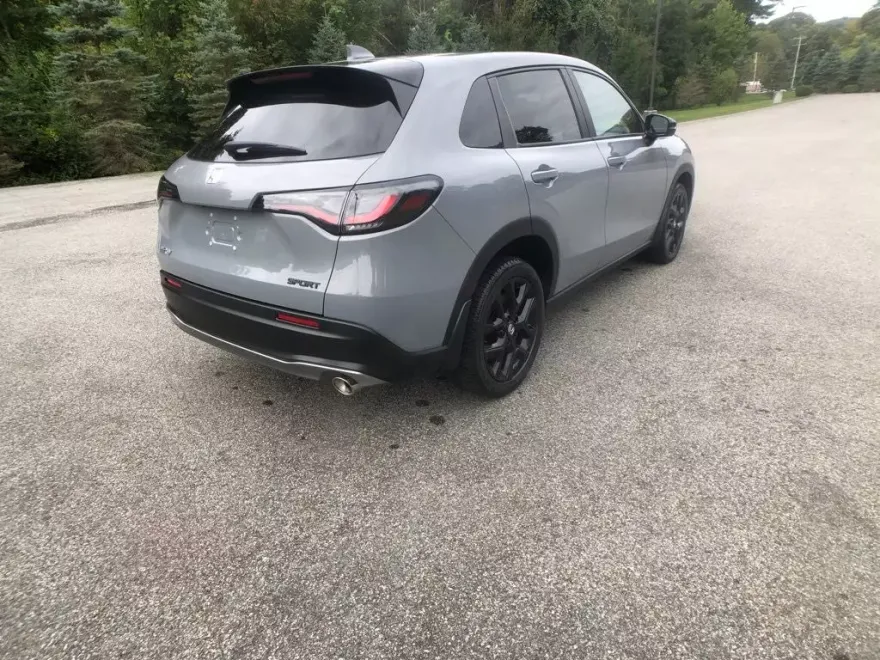 2023 Honda HR-V Sport photo 1