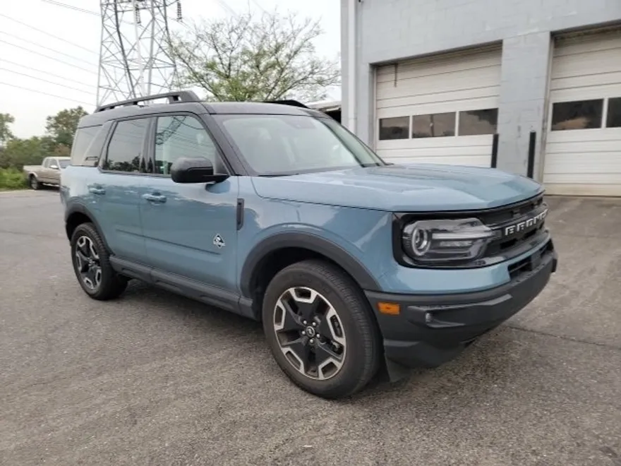 2023 Ford Bronco Sport Outer Banks photo 1