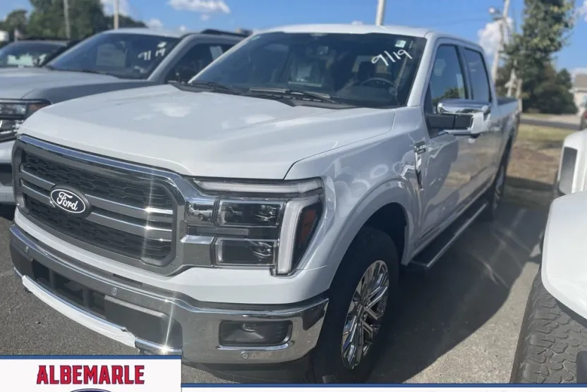 2025 Ford F-150 Lariat photo 1