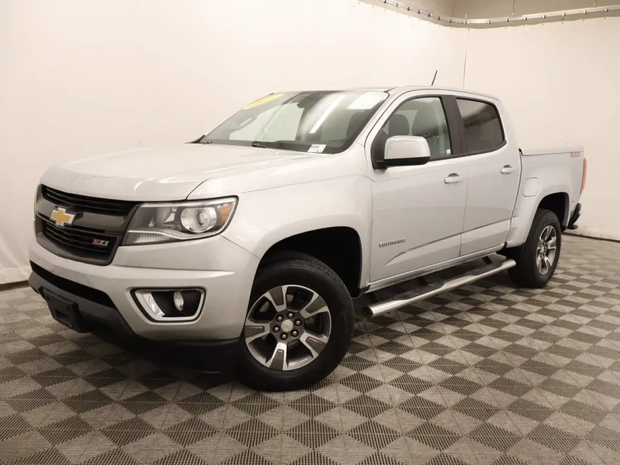2017 Chevrolet Colorado Z71 photo 1