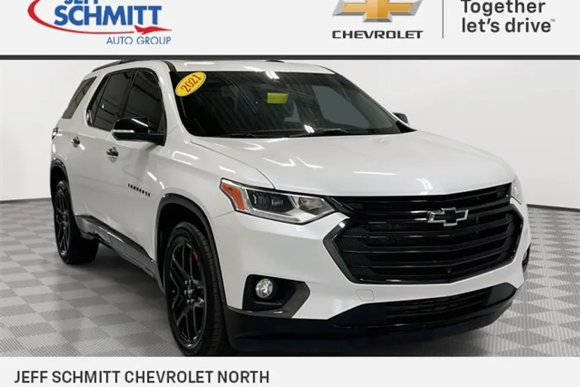 2021 Chevrolet Traverse Premier photo 1