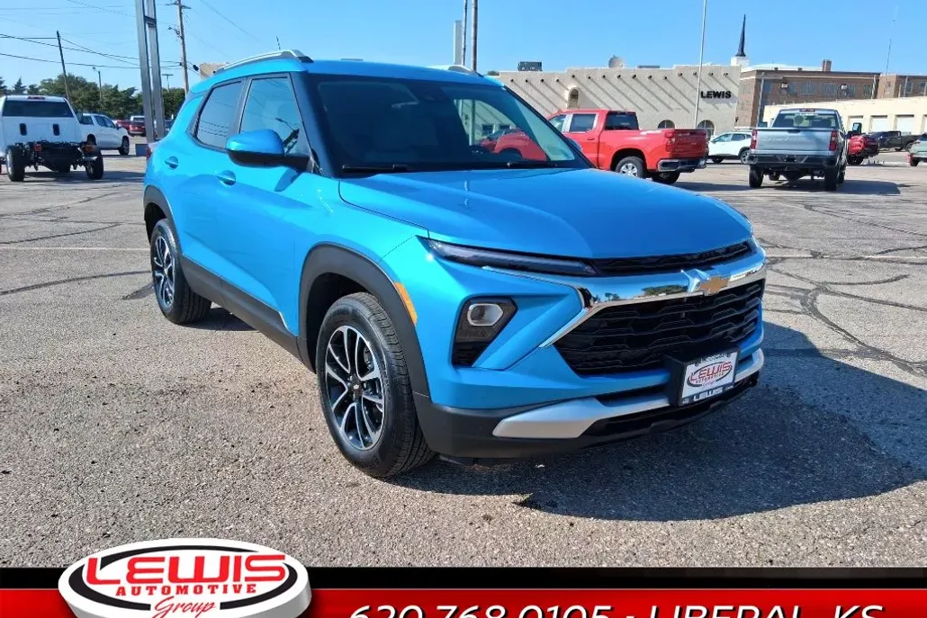 2026 Chevrolet Trailblazer LT photo 1