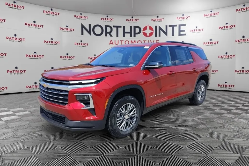 2026 Chevrolet Traverse photo 1