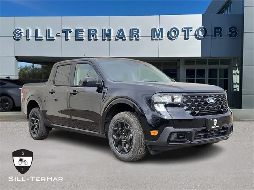 2025 Ford Maverick XLT photo 1