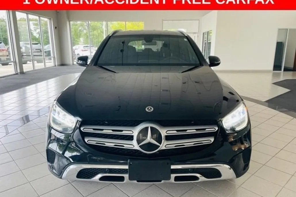2021 Mercedes Benz GLC 300 photo 1