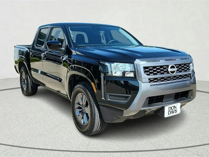 2025 Nissan Frontier SV photo 1