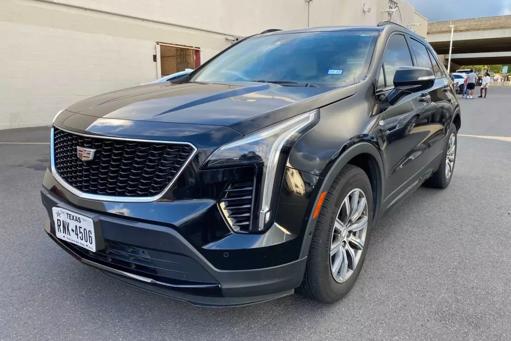 2019 Cadillac XT4 Sport photo 1