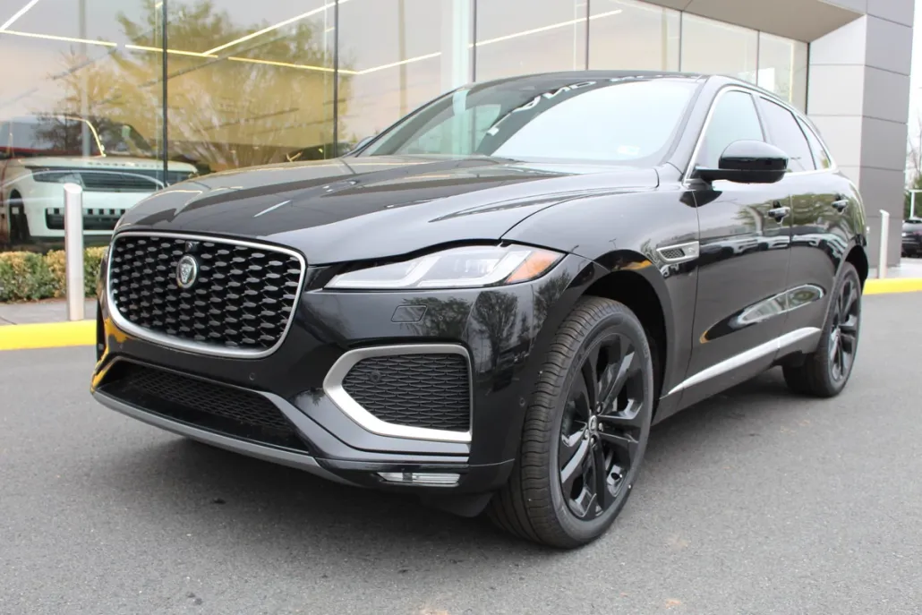 2026 Jaguar F-PACE P250 R-Dynamic S photo 1