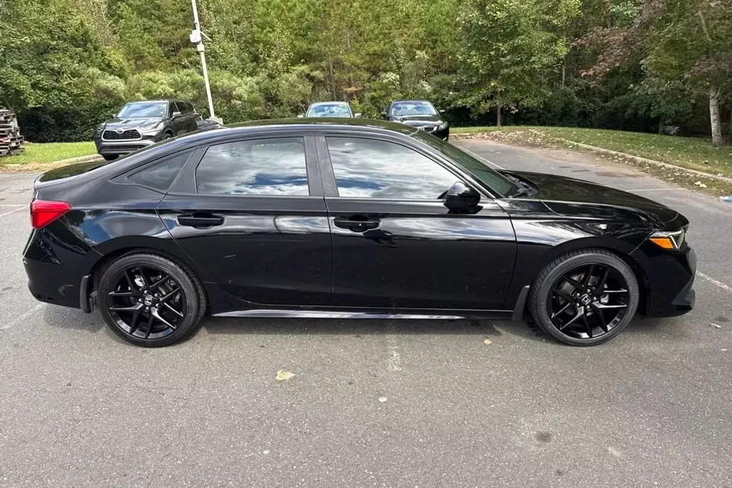 2023 Honda Civic Sport photo 1