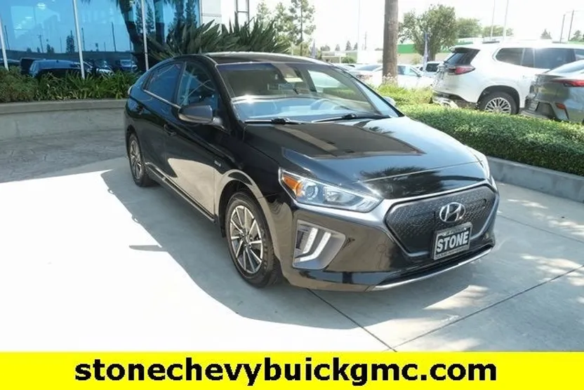 2020 Hyundai Ioniq Electric SE photo 1