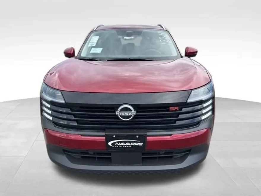 2025 Nissan Kicks SR photo 1