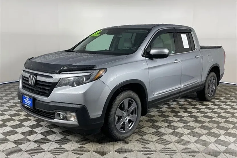 2020 Honda Ridgeline RTL-E photo 1