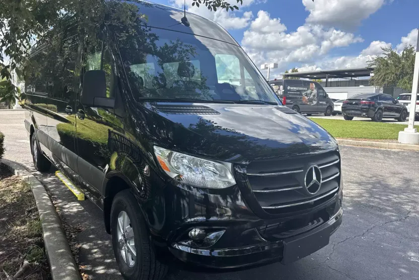 2026 Mercedes Benz Sprinter 2500 photo 1