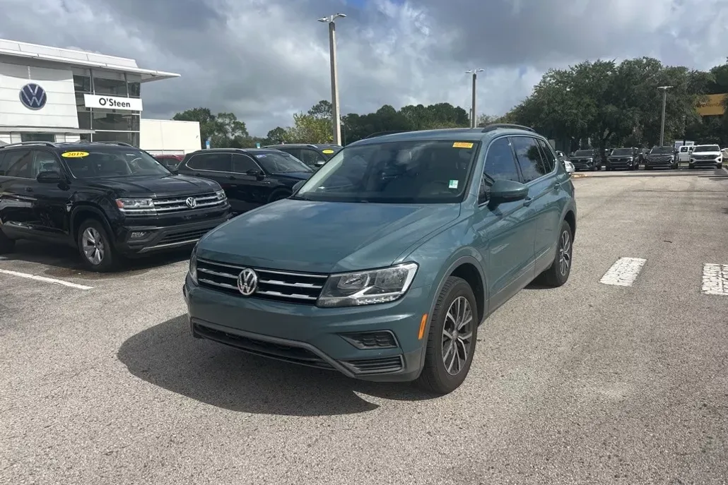 2019 Volkswagen Tiguan SE photo 1