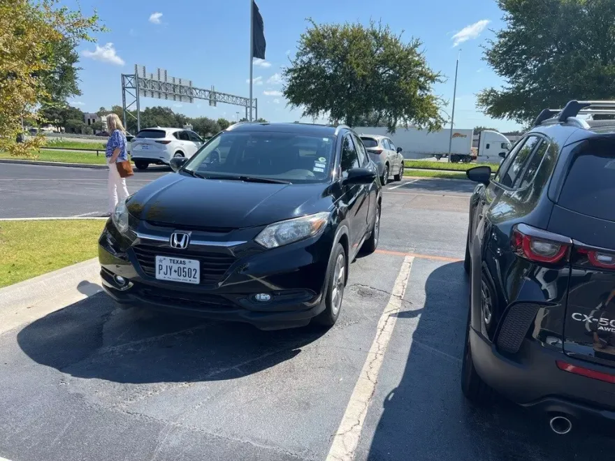 2016 Honda HR-V EX-L photo 1