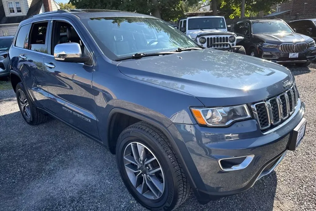 2019 Jeep Grand Cherokee Limited photo 1