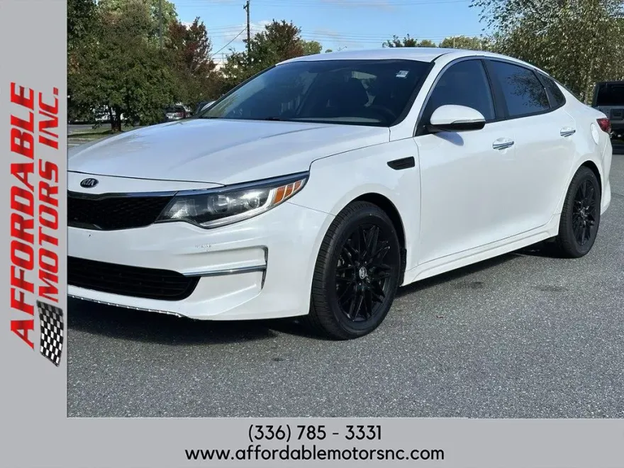 2017 Kia Optima 1.6T LX photo 1