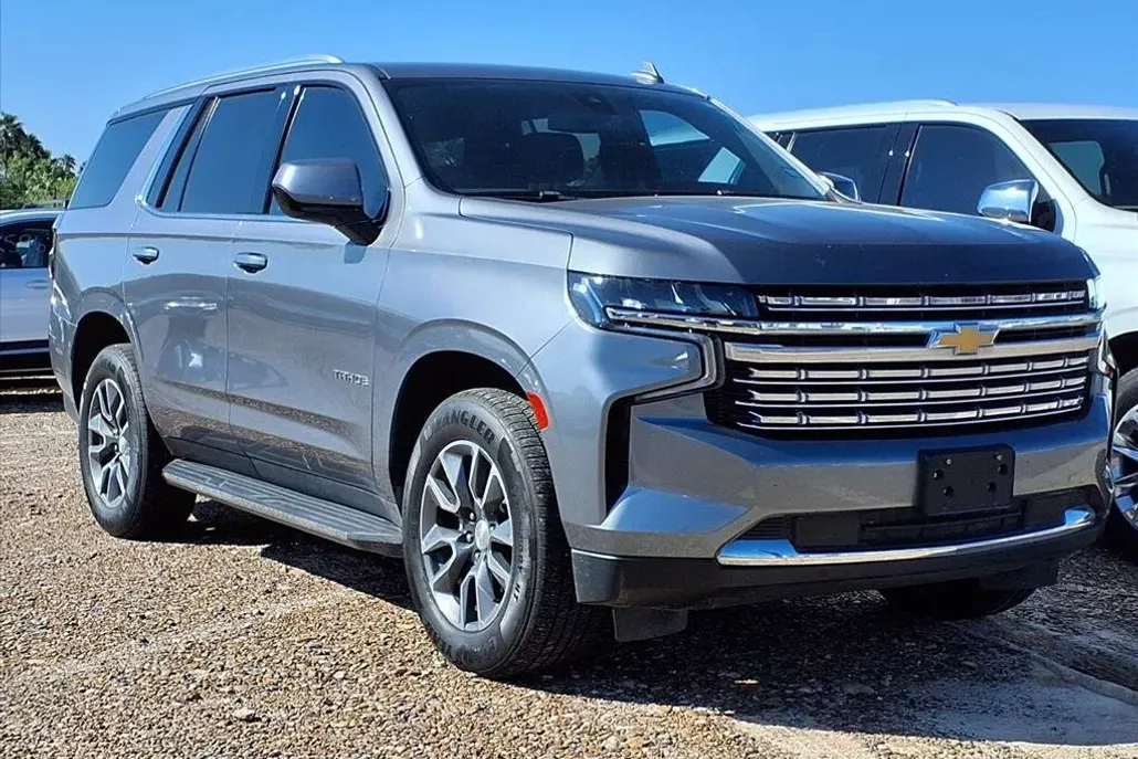 2021 Chevrolet Tahoe LT photo 1