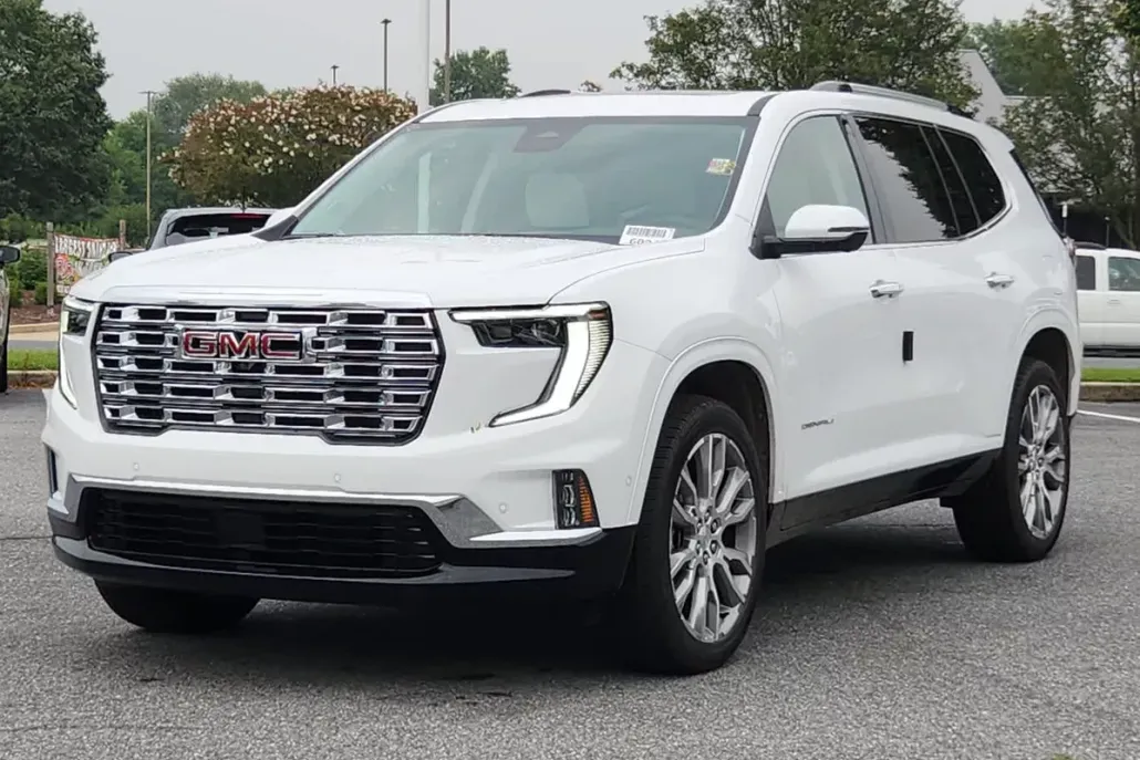 2026 Gmc Acadia Denali photo 1