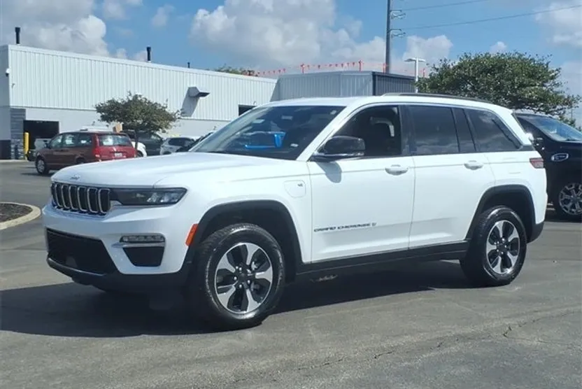 2024 Jeep Grand Cherokee Limited 4xe photo 1