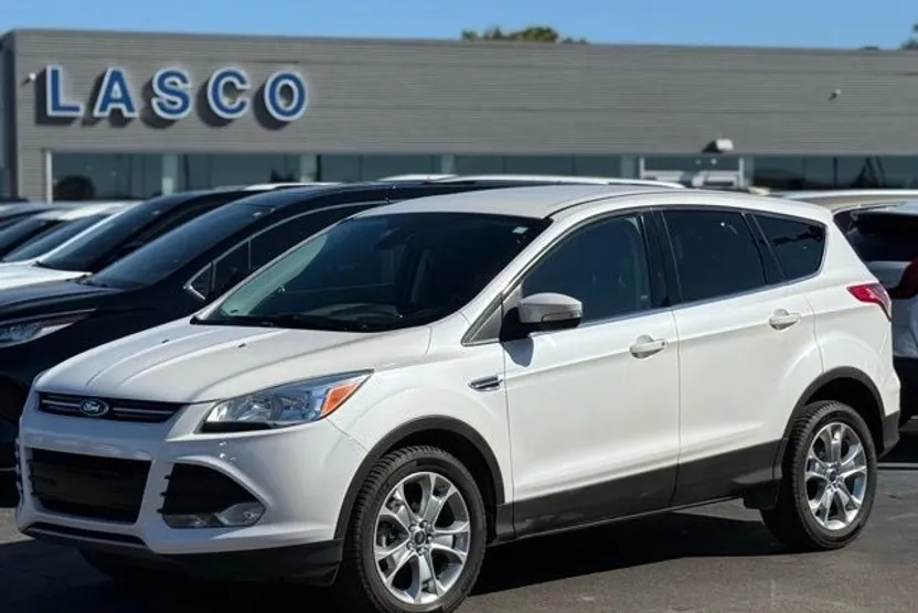2013 Ford Escape SEL photo 1