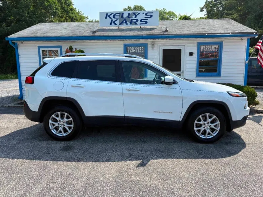 2018 Jeep Cherokee Latitude photo 1