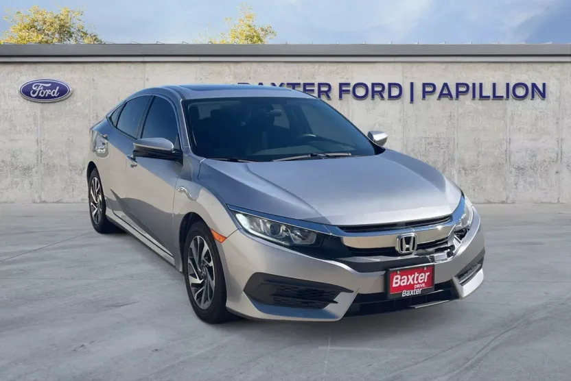 2016 Honda Civic EX photo 1