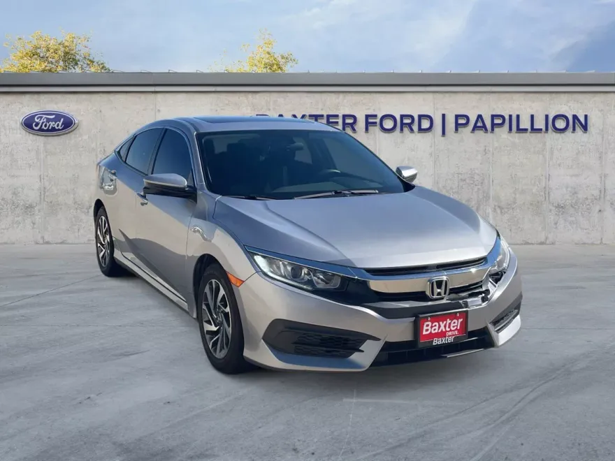 2016 Honda Civic EX photo 1