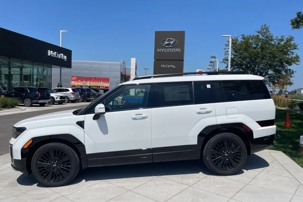 2026 Hyundai Santa Fe Calligraphy photo 1