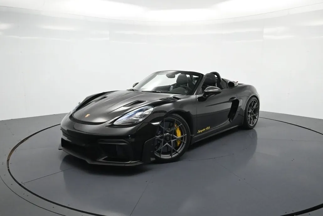 2025 Porsche Boxster Spyder photo 1