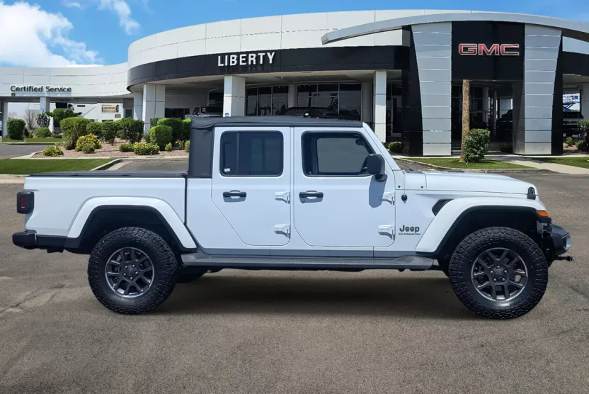 2020 Jeep Gladiator Overland photo 1