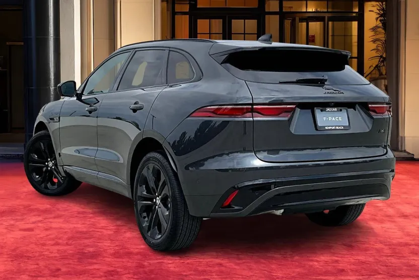 2026 Jaguar F-PACE P250 R-Dynamic S photo 1