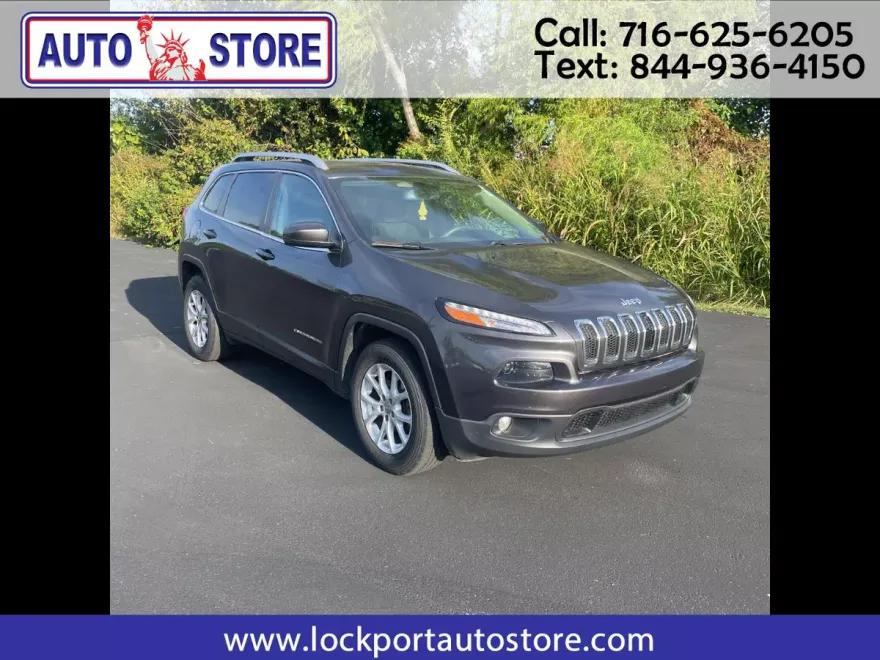 2016 Jeep Cherokee Latitude photo 1
