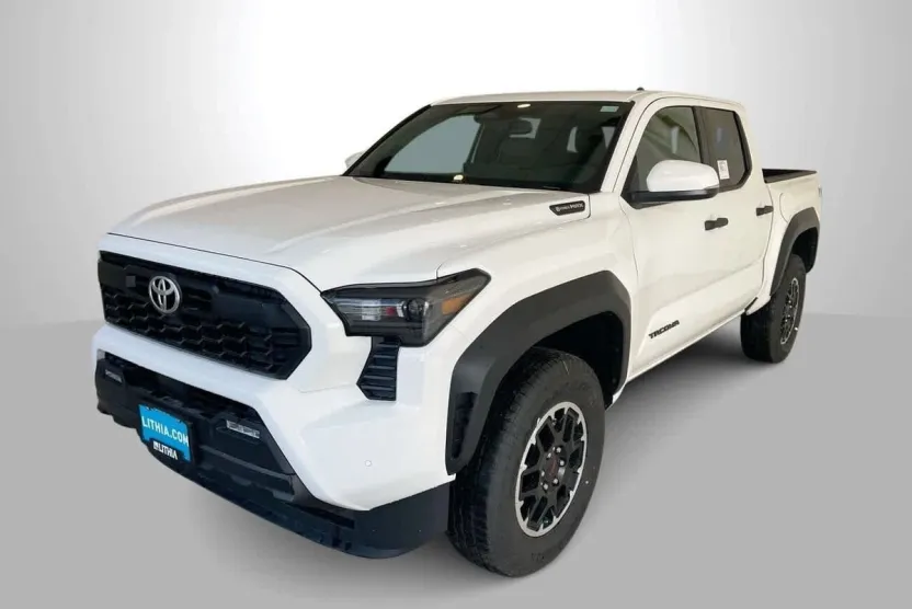 2025 Toyota Tacoma TRD Off-Road 4x4 Double Cab photo 1