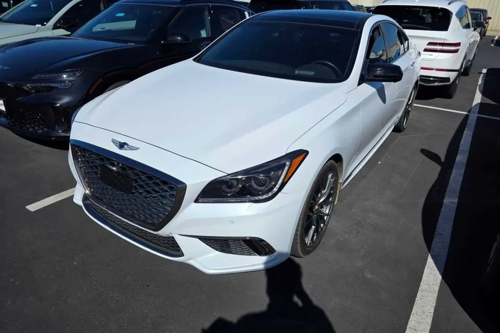 2019 Genesis G80 3.3T Sport photo 1