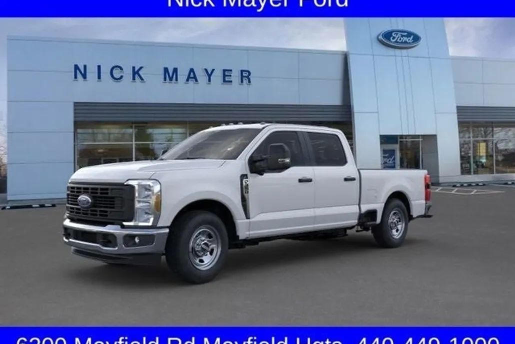 2024 Ford F-350 photo 1