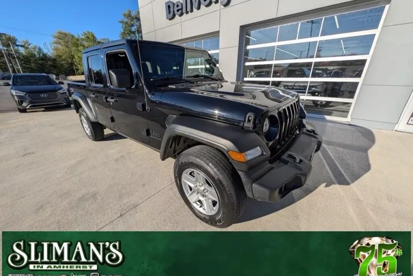 2020 Jeep Gladiator Sport photo 1