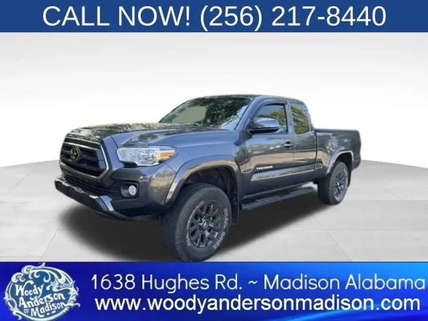 2022 Toyota Tacoma 4x4 SR5 photo 1