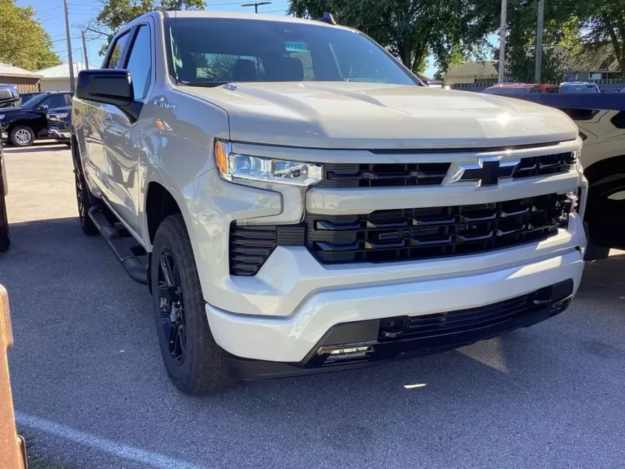 2026 Chevrolet Silverado 1500 RST photo 1