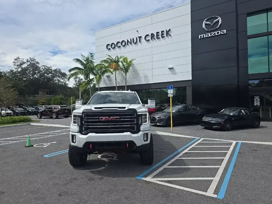2022 Gmc Sierra 2500 HD AT4 photo 1