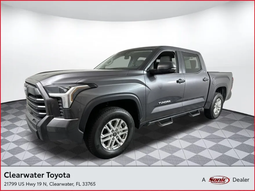 2024 Toyota Tundra SR5 CrewMax photo 1