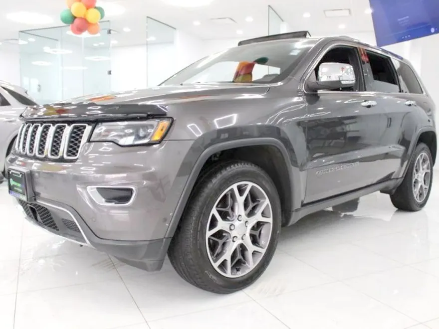 2019 Jeep Grand Cherokee Limited photo 1