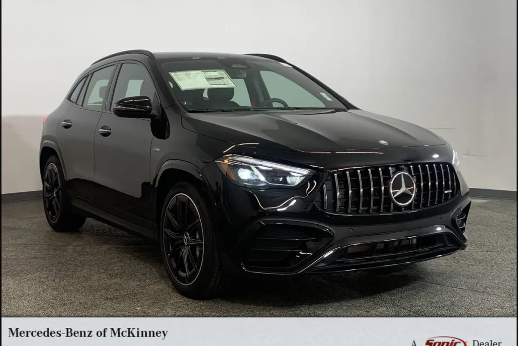 2025 Mercedes Benz GLA AMG 35 4MATIC photo 1
