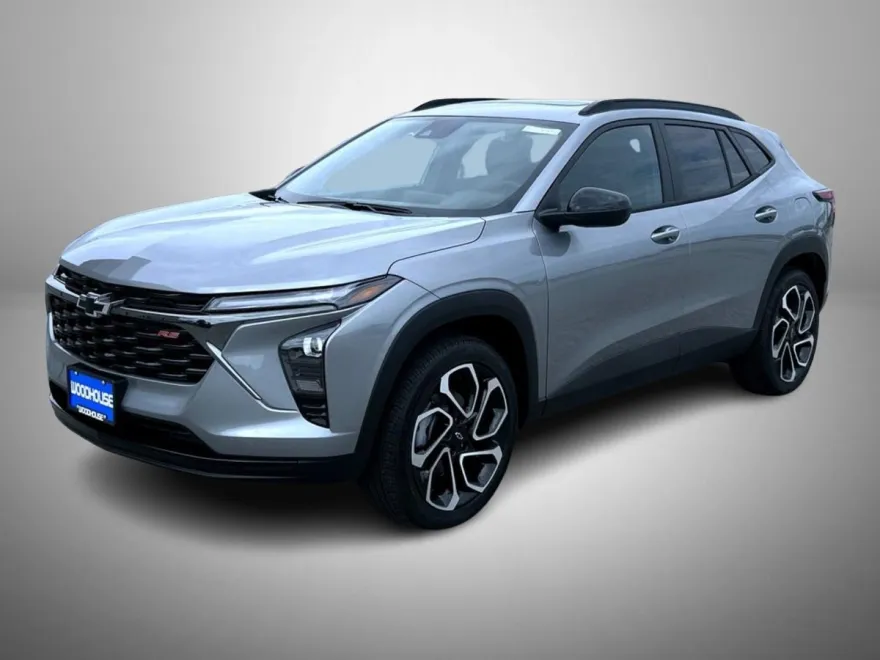 2025 Chevrolet Trax photo 1