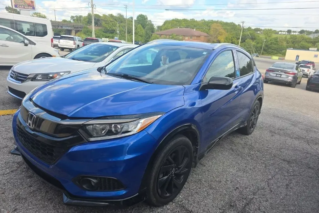 2022 Honda HR-V Sport photo 1