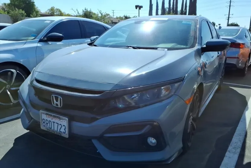 2020 Honda Civic Sport photo 1