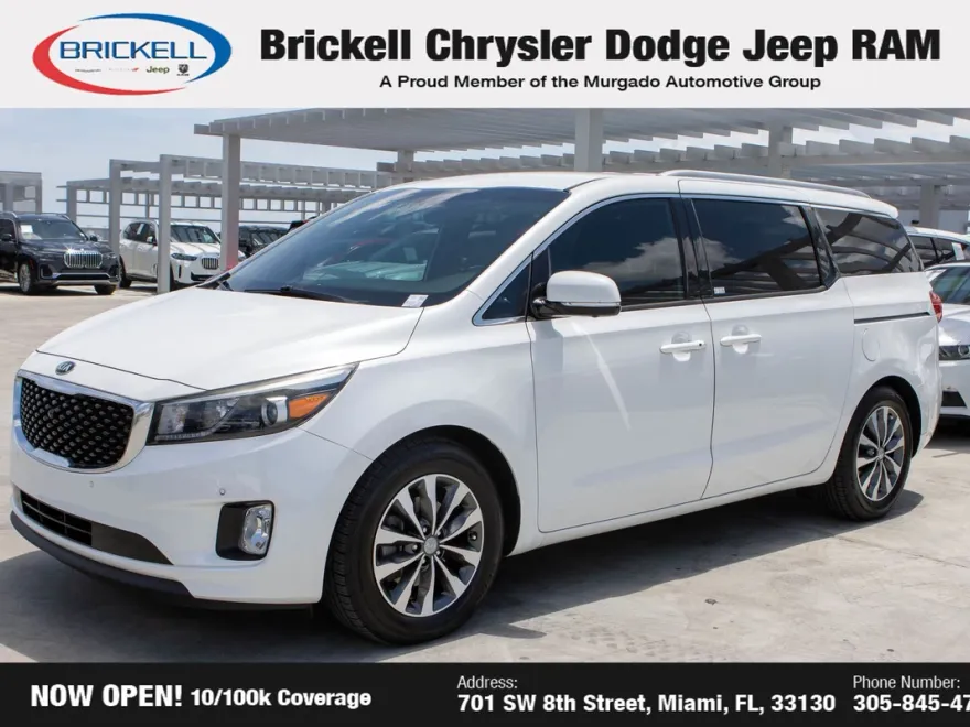 2018 Kia Sedona SX photo 1